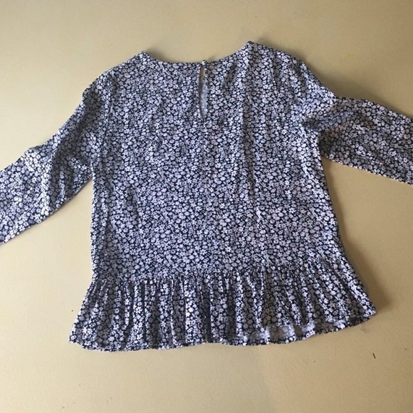 SZ 2  H& M Pink & Black Floral Blouse - Picture 4 of 6